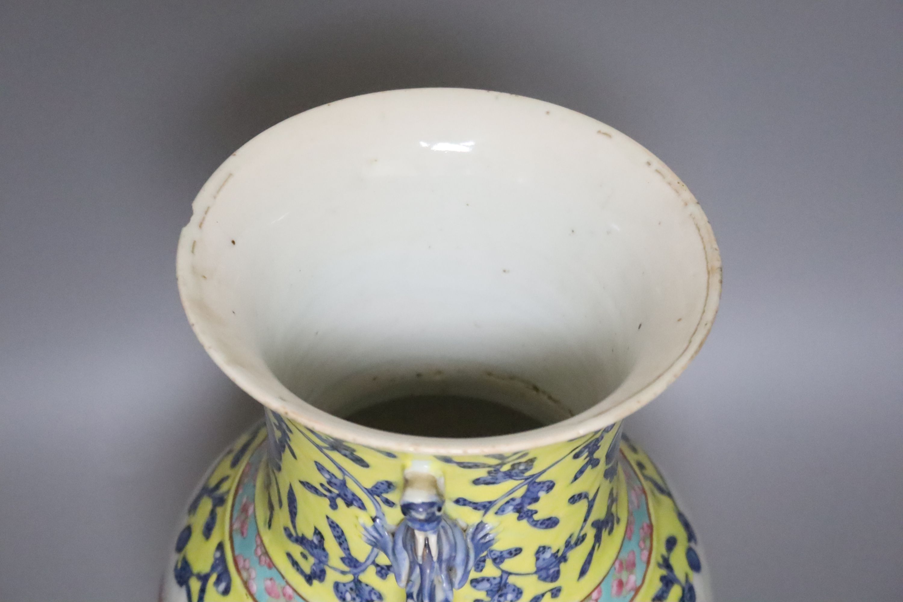 A 19th century Chinese vase, height 36cm